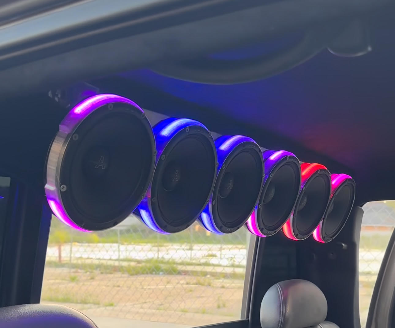 GORILLA KNOBZ SMART RBG 6.5 SPEAKER RINGS 4 6.5 SPEAKERS AND 2 TWEETERS